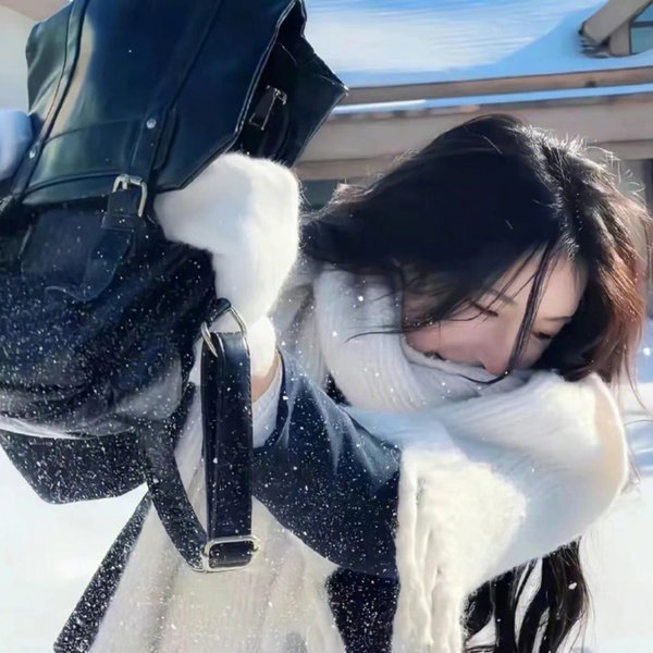 提防小手